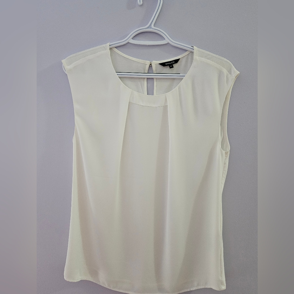 RW&Co top